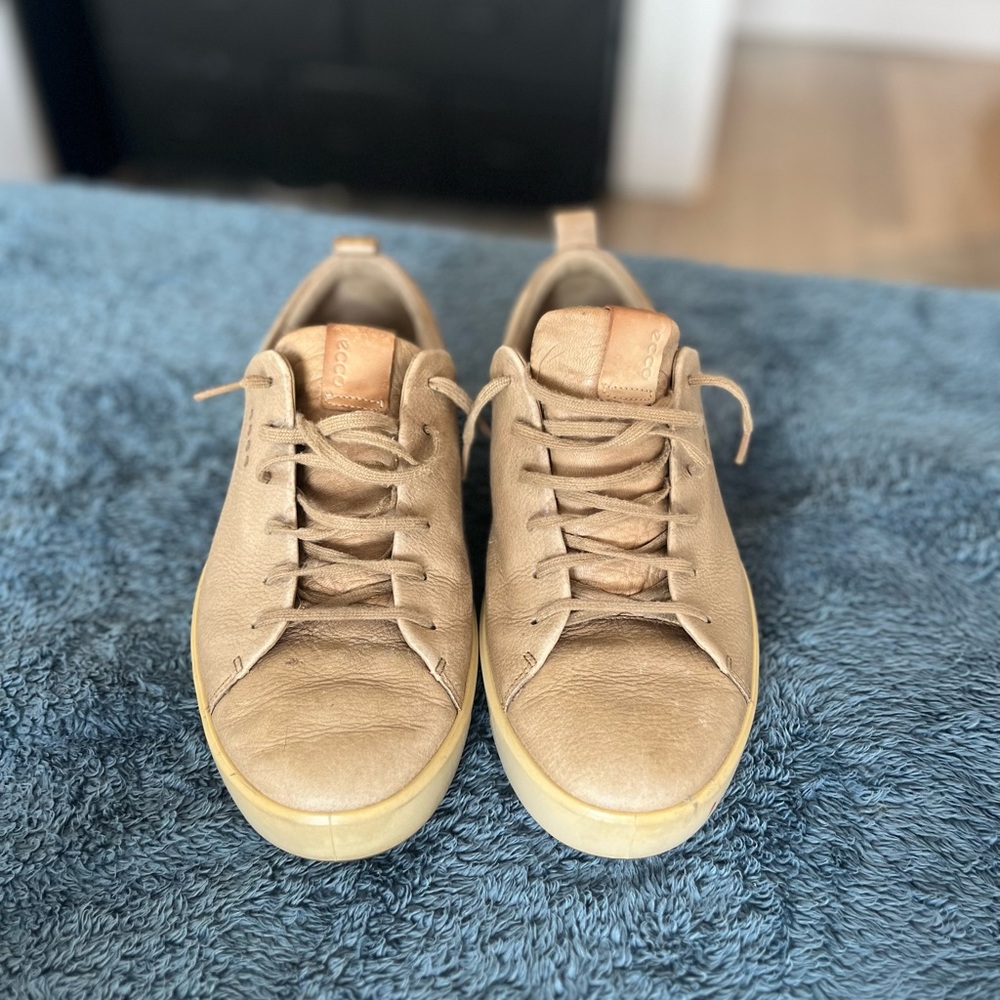 ECCO GOLF SHOES